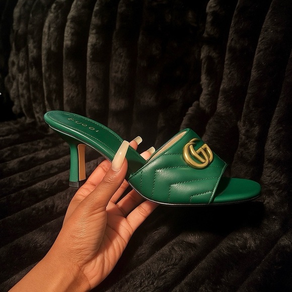 Gucci Leather Mules - Picture 1 of 6